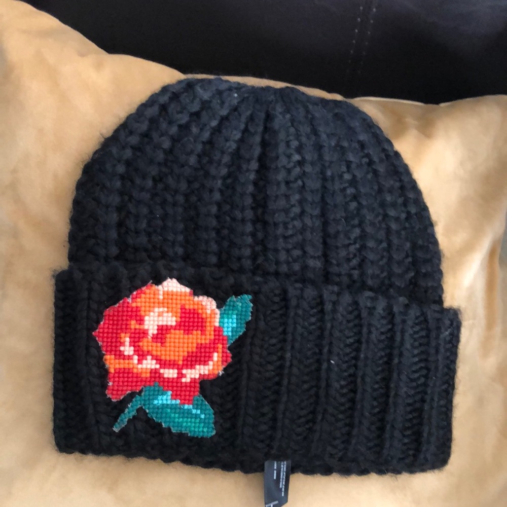 Free People Everything Rosy Beanie Ribbed Chunky Weave